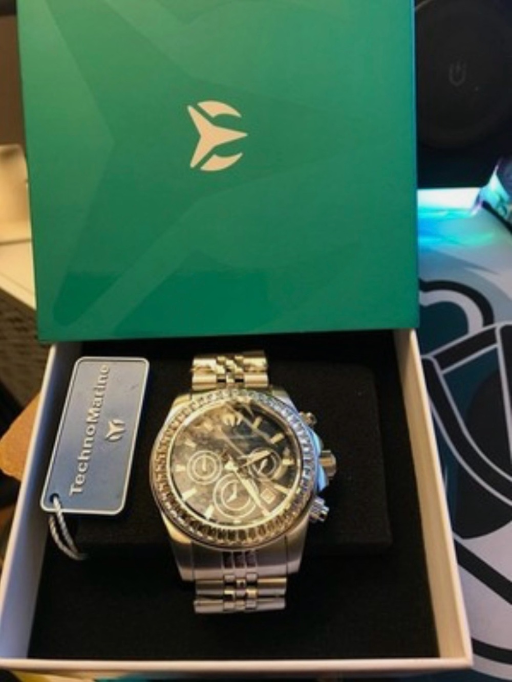 Men’s Techno Manta Ray 42mm Crystal Bezel Blue Chrono watch new in box